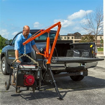 Gru montata su camioncino da 2000 libbre