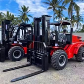 Carrello elevatore fuoristrada con albero dritto